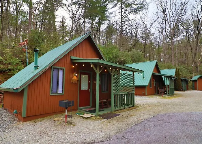 Cozy Cabin W/ Fireplace 3 Minutes To Helen! #2.