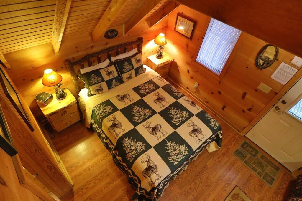 Cozy W/ Fireplace 3 Minutes To Helen! #2. Ferienhaus Helen