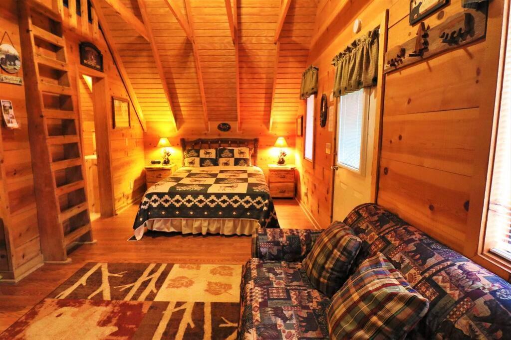 Ferienhaus Cozy W/ Fireplace 3 Minutes To Helen! #2.